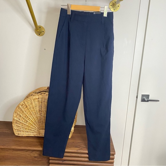 FRANK & OAK - NWT Navy Amelia Balloon Fit Pants - size 2 - Picture 16 of 16